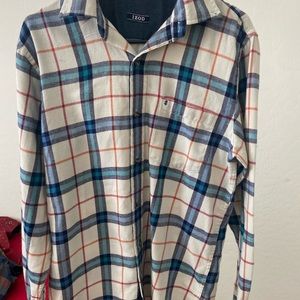 IZOD Mens Classic Fit Flannel Easy-care Button-down Shirt Long Sleeve